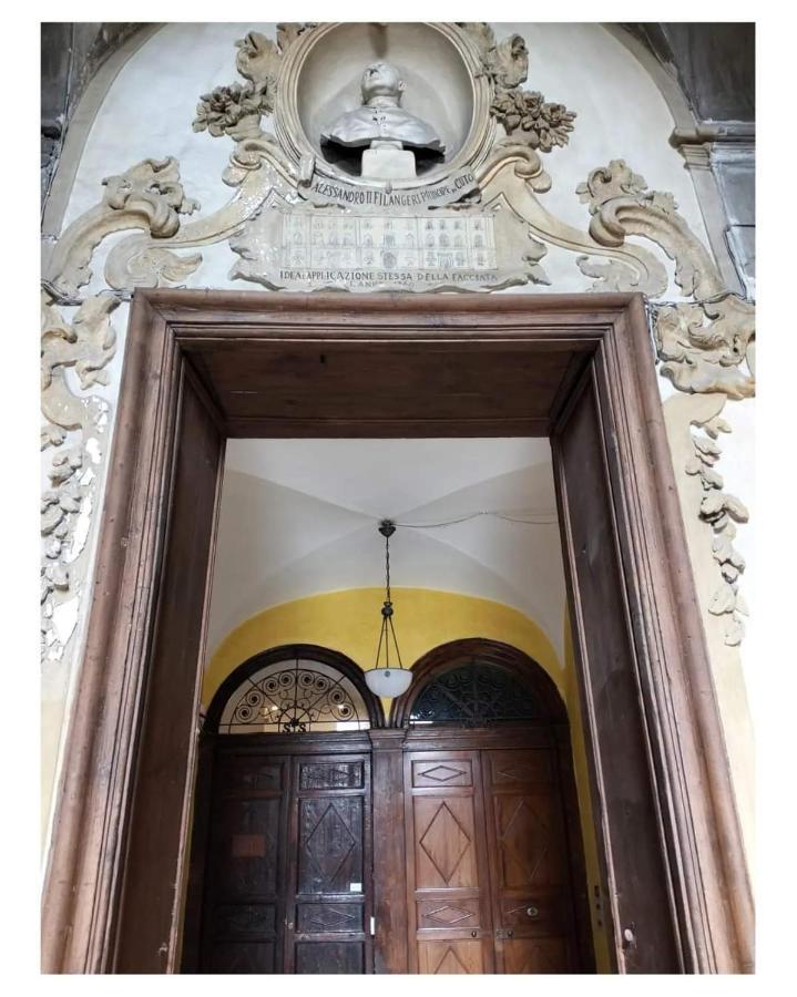 Palazzo Cuto Central Flat Palermo Exterior photo